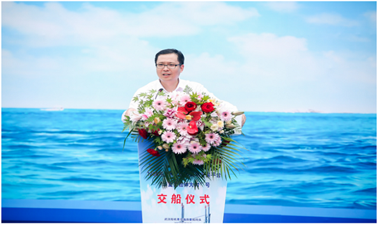 华夏金租1200吨风电安装平台1号船成功交付