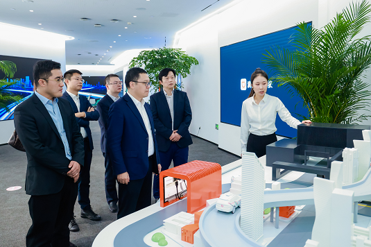 华夏金租与滴滴网约车签署战略合作协议